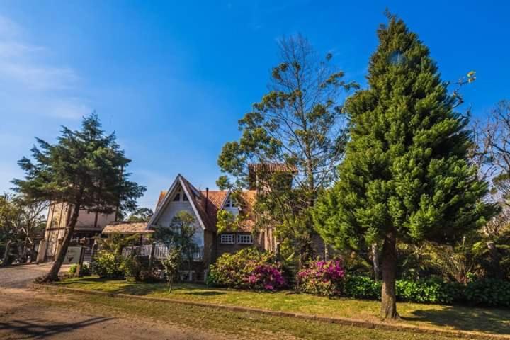 Estalagem Villaggio Alpino Canela Ngoại thất bức ảnh